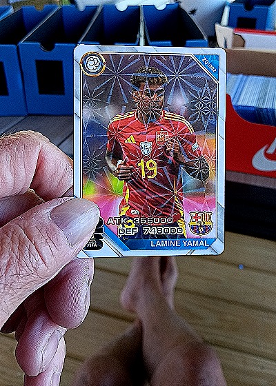 2023 FIFA Lamine Yamal Barcelona #20/02 — front