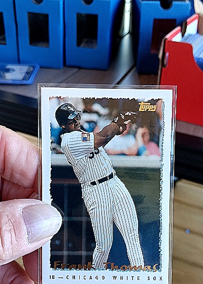 1995 Topps #1 Frank Thomas — front