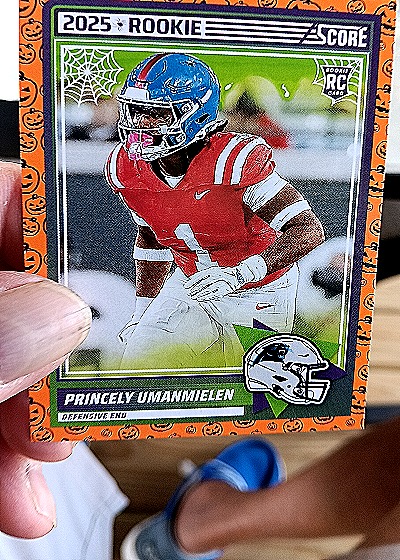 2025 Score-A-Treat Football #86 Princely Umanmielen — front