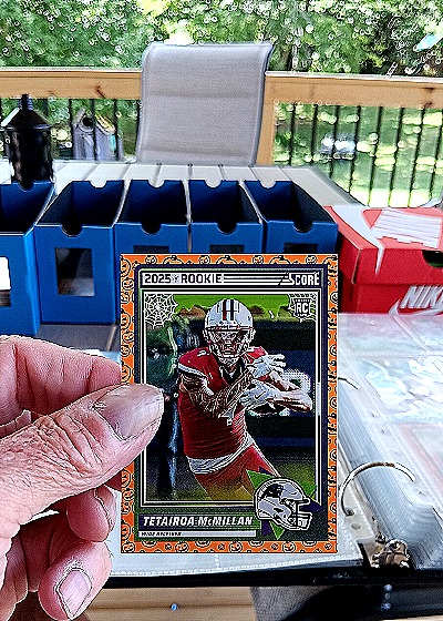 2025 Panini Score #17 Tetairoa McMillan — front