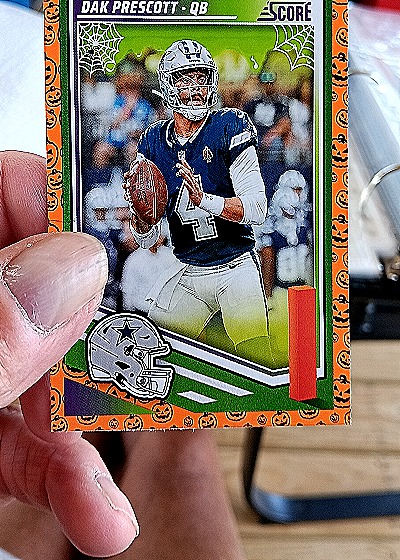 2025 Panini Score-A-Treat Football Pumpkin #2 Dak Prescott — front