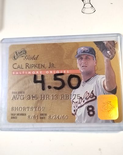 1995 Studio Gold #8 Cal Ripken Jr. — front