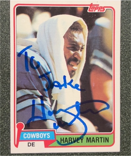 1981 Topps Football #15 Harvey Martin — front