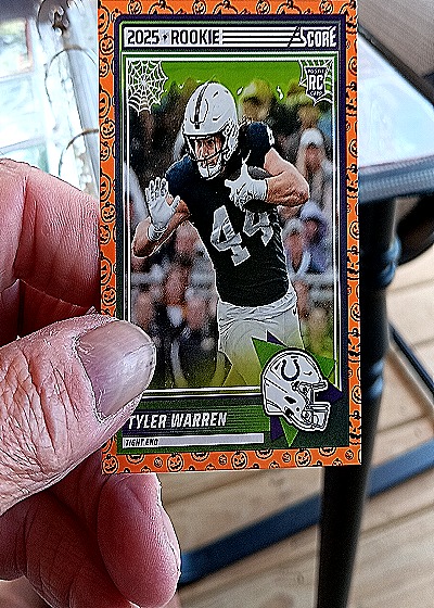 2025 Panini Score A Treat #8252 Tyler Warren — front