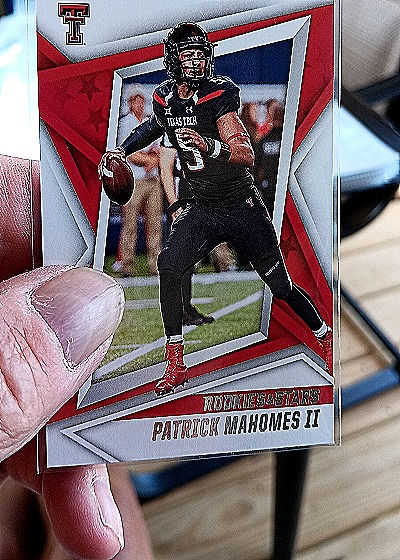 2022 Panini Chronicles Draft Picks Rookies & Stars #18 Patrick Mahomes II — front