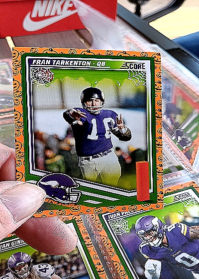 2025 Panini Score A Treat #98 Fran Tarkenton — front