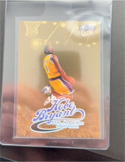 1998-99 Fleer Ultra #61 Kobe Bryant — front