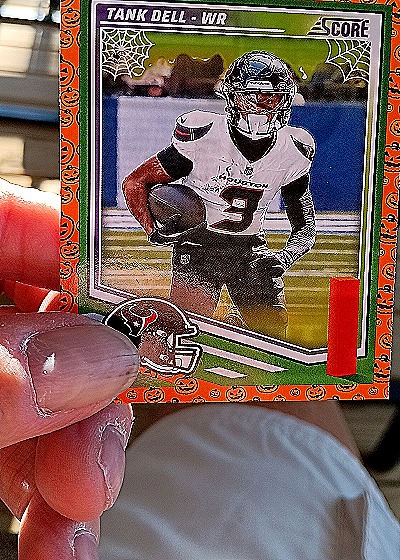 2025 Panini Score-A-Treat Halloween Pumpkin #3 Tank Dell — front