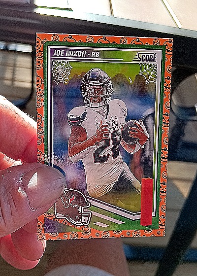 2024 Panini Score #38 Joe Mixon — front