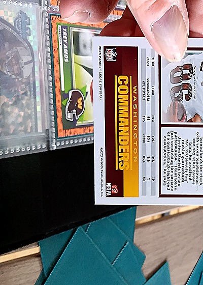 2023 Panini Score #302 Terry McLaurin — back