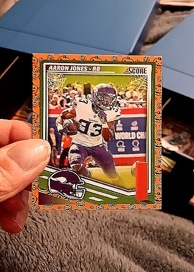 2025 Panini Score A Treat #1 Aaron Jones — front