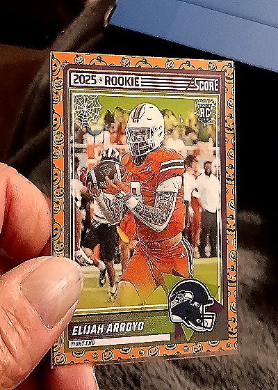 2025 Panini Score A Treat #50 Elijah Arroyo — front