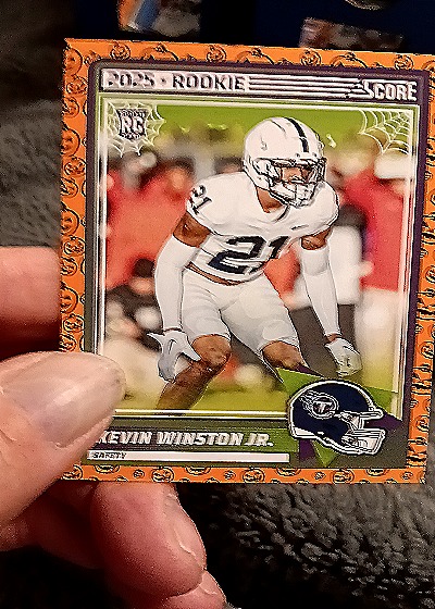2025 Panini Score-A-Treat #97 Kevin Winston Jr. — front