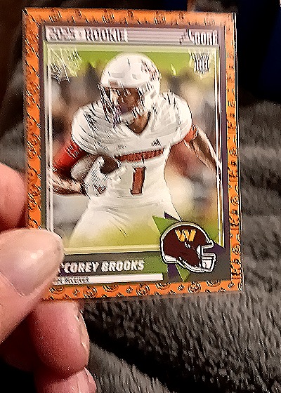 2023 Panini #61 La'Corey Brooks — front