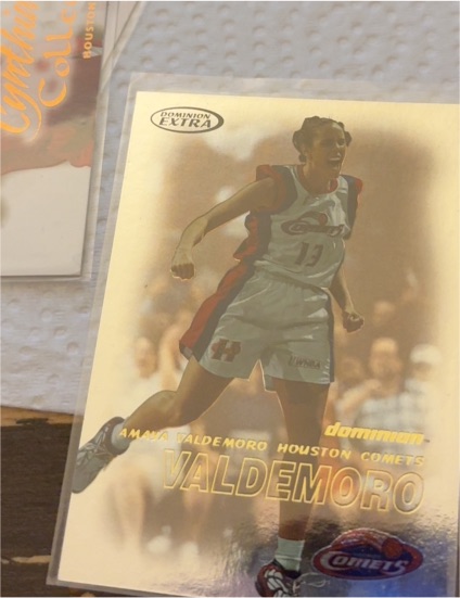 2000 SkyBox Dominion Extra Amanda Valdemoro — front