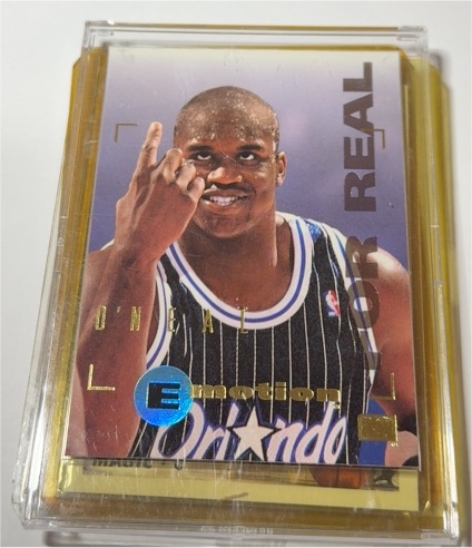 1994-95 Skybox Emotion #70 Shaquille O'Neal — front