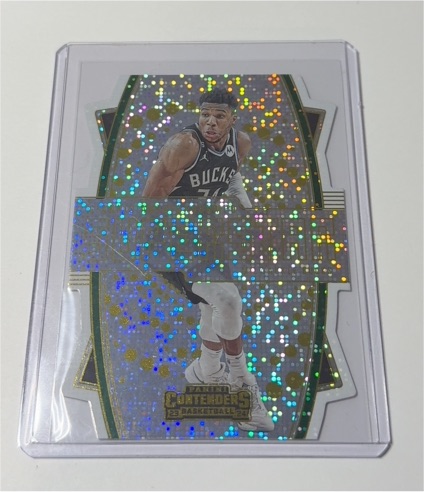 2023-24 Panini Contenders Superstar Die-Cut #5 Giannis Antetokounmpo — front