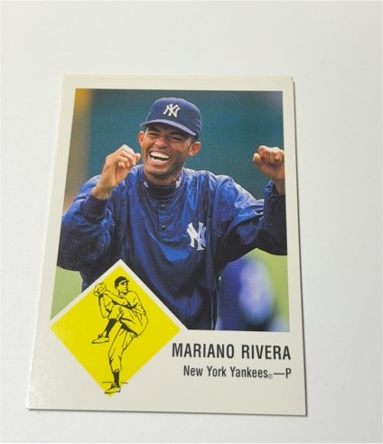 1998 Fleer Tradition Vintage '63 #42 Mariano Rivera — front
