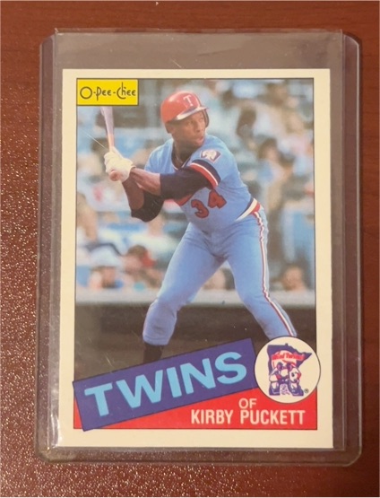 1985 O-Pee-Chee #10 Kirby Puckett — front