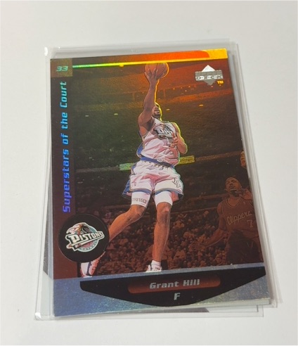 1998-99 Upper Deck Superstars of the Court #C3 Grant Hill — front