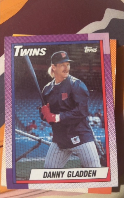 1990 Topps #298 Danny Gladden — front