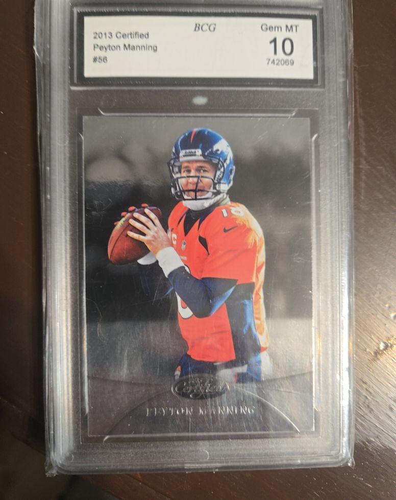 2013 Panini Certified #56 Peyton Manning — front