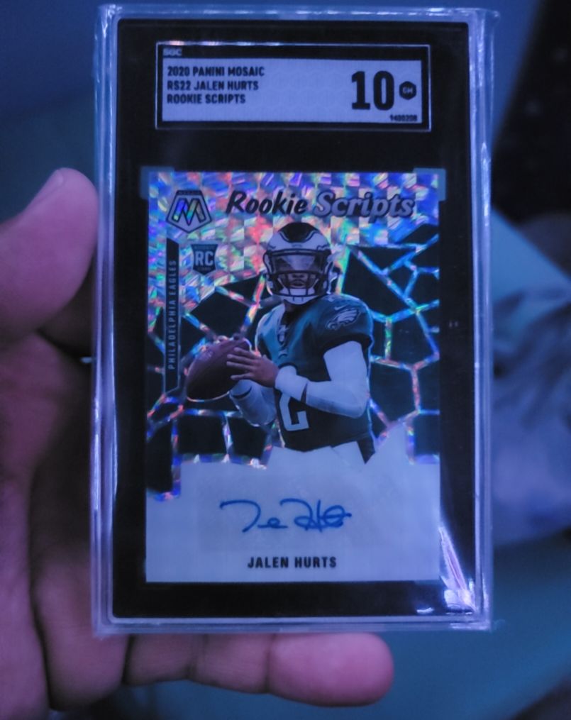 2020 Panini Mosaic #RS22 Jalen Hurts Rookie Scripts — front