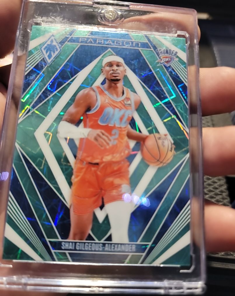 2023-24 Panini Phoenix Paragon #12 Shai Gilgeous-Alexander — front