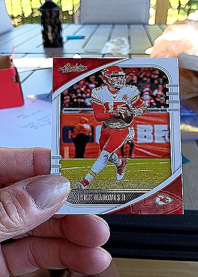 2020 Panini Absolute #99 Patrick Mahomes II — front
