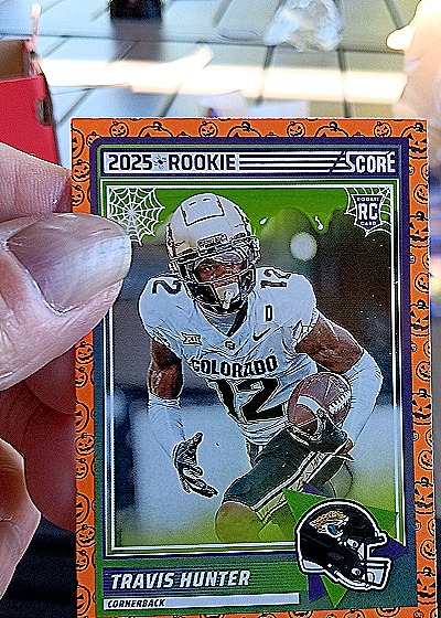 2025 Panini Score A Treat #20 Travis Hunter — front