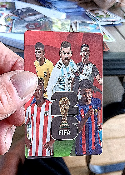 2022 Panini Adrenalyn XL #412 Antoine Griezmann — back