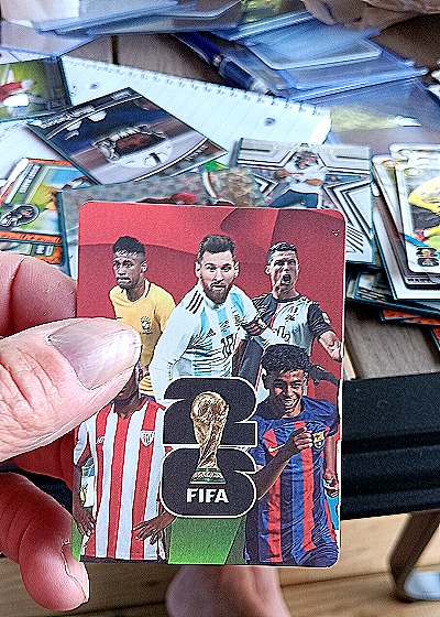 2022 Panini FIFA World Cup Sticker Lionel Messi — back