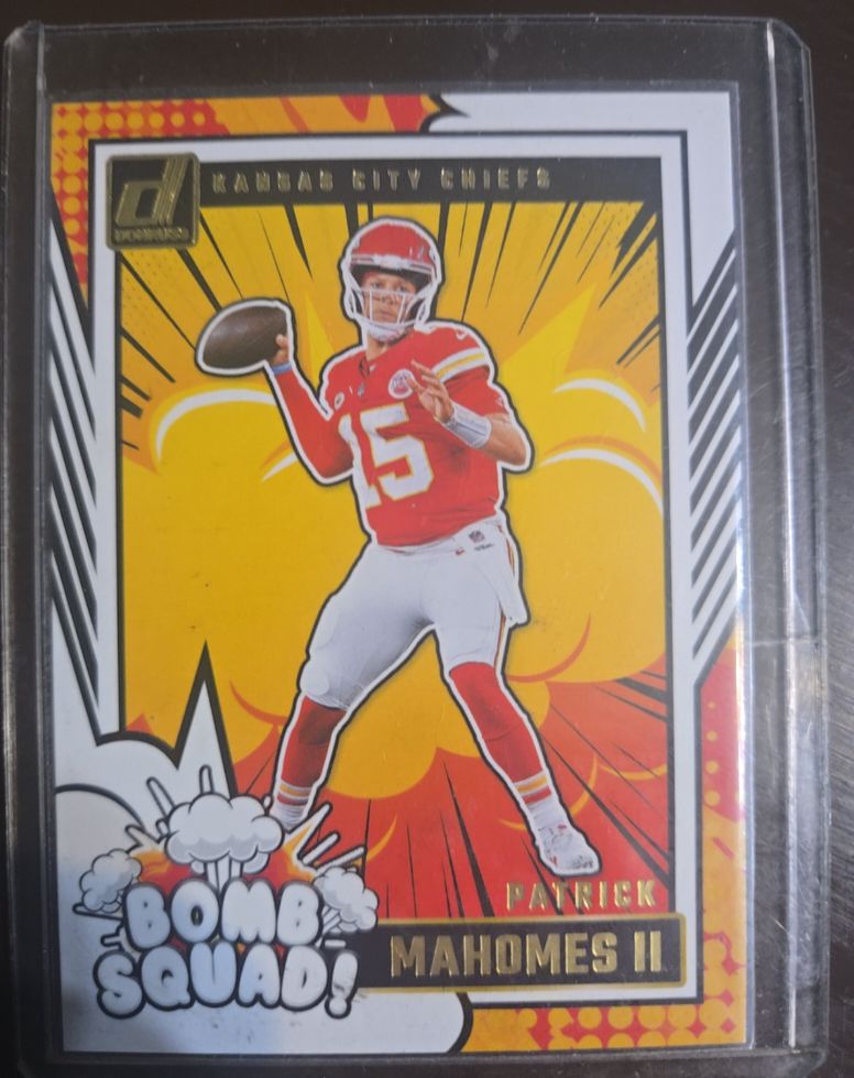 2024 Panini Donruss Bomb Squad #33 Patrick Mahomes II — front