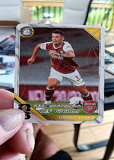 2021-22 Donruss Soccer Qatar Optic #20/25 Granit Xhaka — front