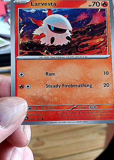 2023 Pokémon Scarlet & Violet #024 Larvesta — front