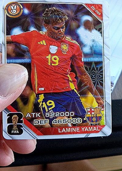 2022 Panini Adrenalyn XL Euro Kick-Off #20-009 Lamine Yamal — front