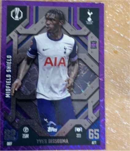2024 Topps Match Attax Extra Midfield Shield #Yves Bissouma — front
