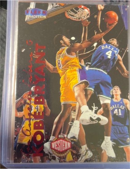 1999-00 Fleer Tradition #2 Kobe Bryant — front