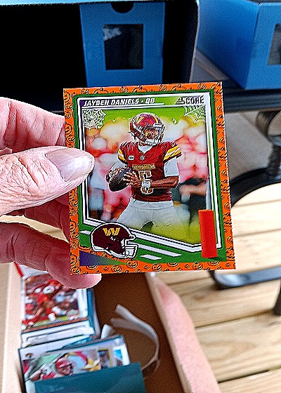 2025 Panini Score A Treat #195 Jayden Daniels — front
