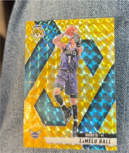 2024-25 Panini Mosaic #190 LaMelo Ball — front