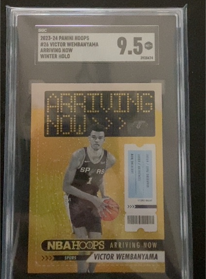 2023-24 Panini NBA Hoops #26 Victor Wembanyama Arriving Now Winter Holo — front
