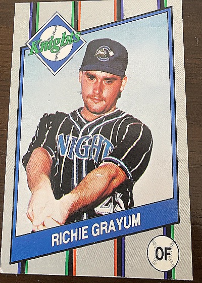 1990 Team Issue #23 Richie Grayum — front