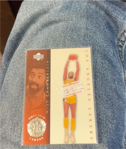 2000 Upper Deck Century Legends #72 Wilt Chamberlain — front