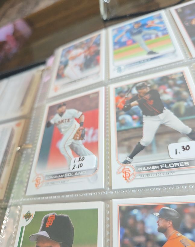 2025 Topps Series 2 Donovan Solano — front