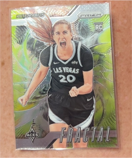 2024 Panini Prizm WNBA #6 Kate Martin Fractal Rookie — front