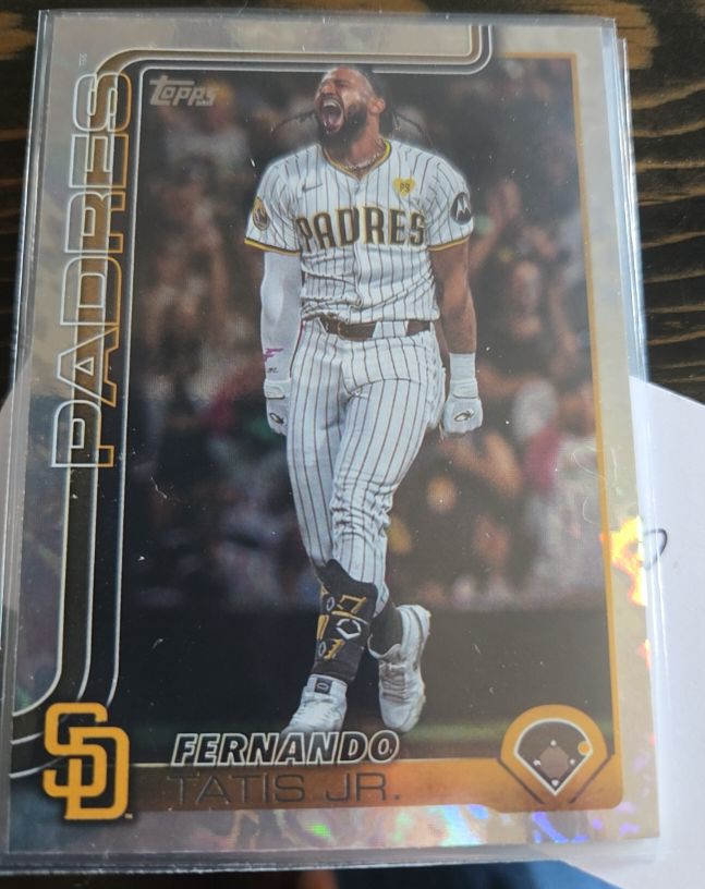 2025 Topps Series 2 #600 Fernando Tatís Jr. — front
