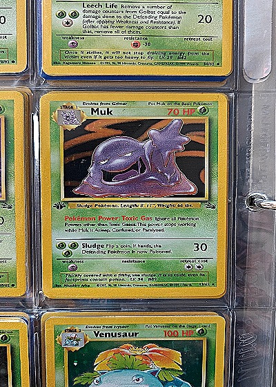 1999 Pokemon Fossil #13 Muk — front