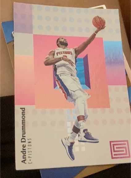 2017-18 Panini Status #24 Andre Drummond — front