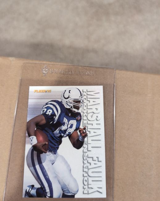 1995 Fleer #Marshall Faulk — front