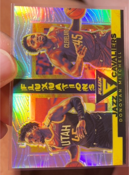 2022-23 Panini Flux Fluxuations Donovan Mitchell — front